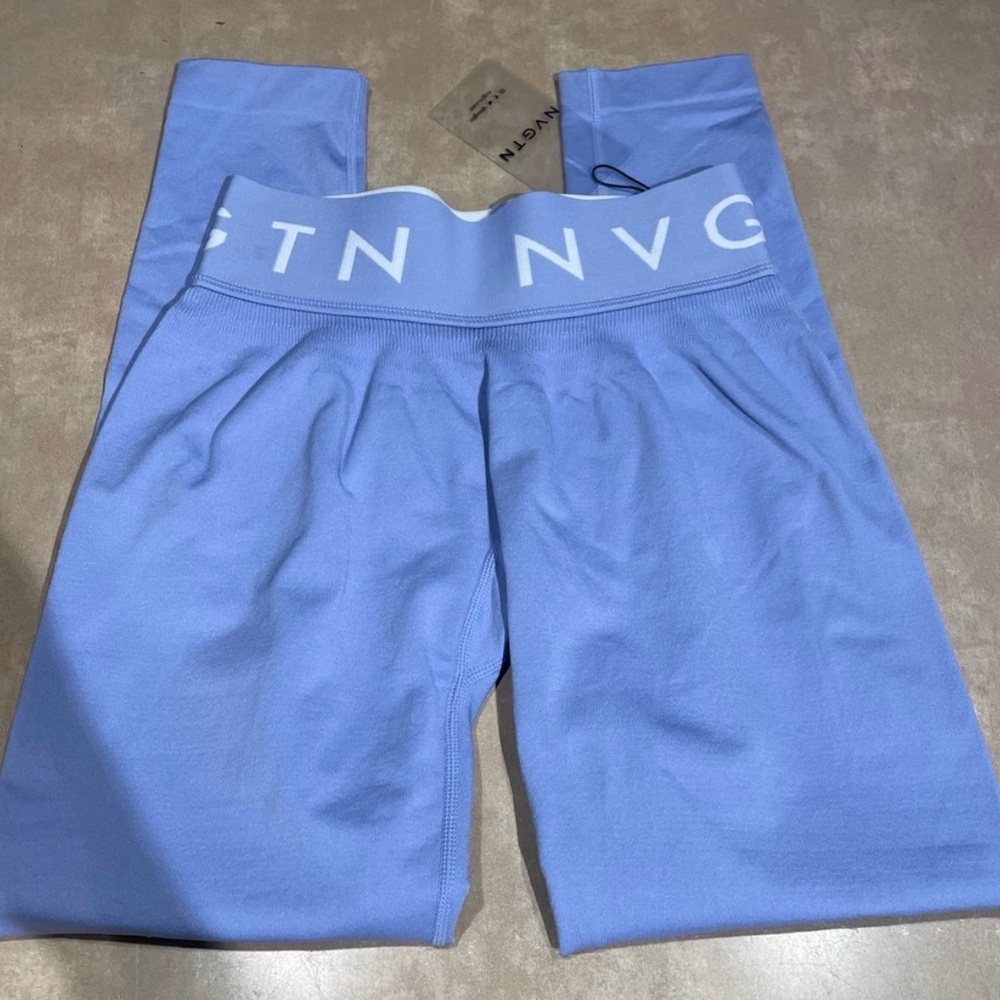 New NVGTN leggings size small
